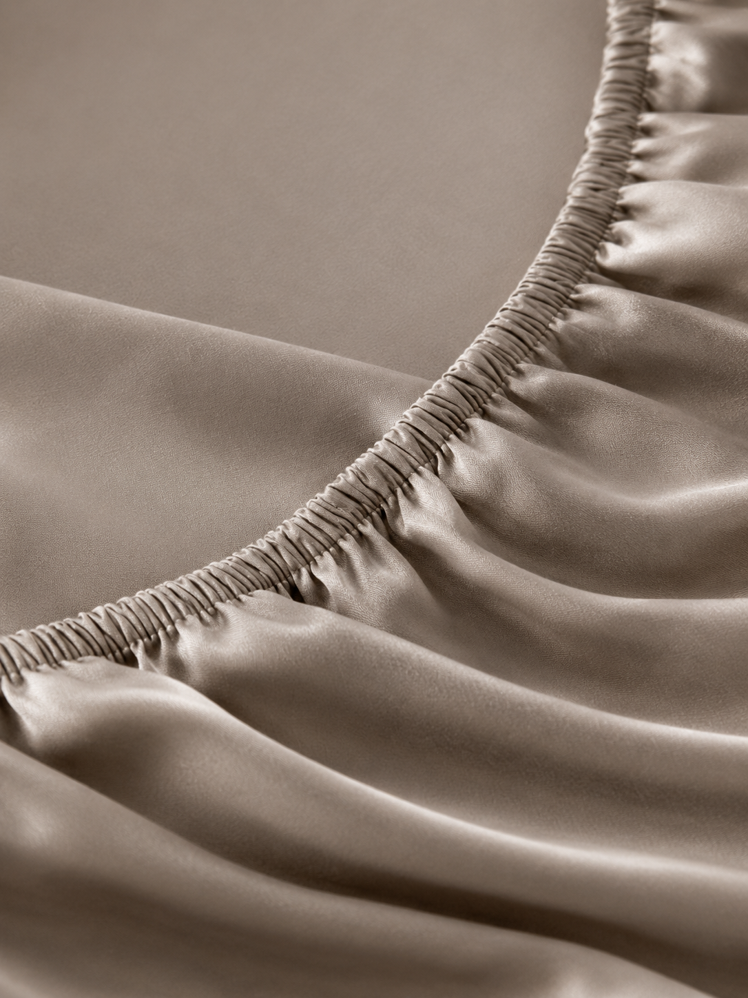 100% TENCEL™ Lyocell Cooling Fitted Sheet